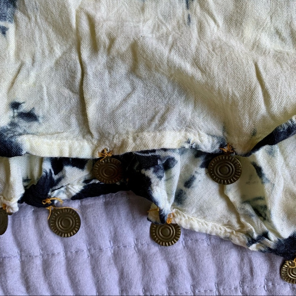 Earthbound trading co. Tie dye coin top - Picture 6 of 7
